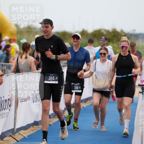 22.06.2025 - Viking Triathlon Michael Strokosch http://msf.ph/oto/8073205 22.06.2025 15:42:56 Ziel 304, 344, 389 meine-sportfotos.de