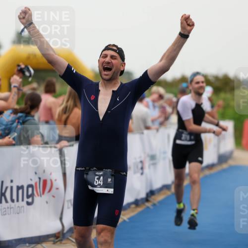 22.06.2025 - Viking Triathlon Michael Strokosch http://msf.ph/oto/8073313 22.06.2025 16:01:12 Ziel 54, 378 meine-sportfotos.de