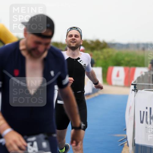 22.06.2025 - Viking Triathlon Michael Strokosch http://msf.ph/oto/8073321 22.06.2025 16:01:13 Ziel 54, 378 meine-sportfotos.de
