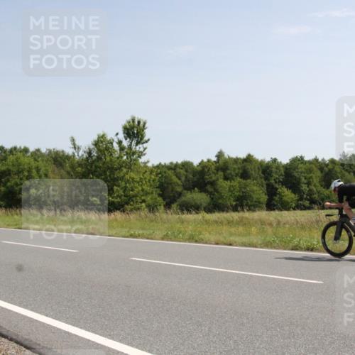 22.06.2025 - Viking Triathlon Yannick Fuchs http://msf.ph/oto/8073373 22.06.2025 11:05:34 Radfahren 93, 254, 408, 657, 661 meine-sportfotos.de