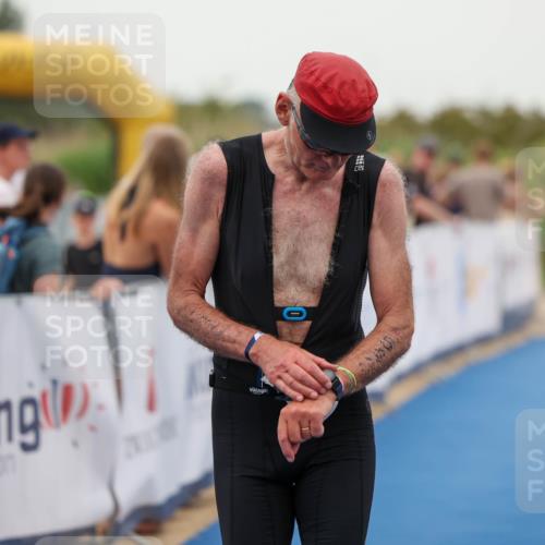 22.06.2025 - Viking Triathlon Michael Strokosch http://msf.ph/oto/8073412 22.06.2025 16:01:40 Ziel 543 meine-sportfotos.de