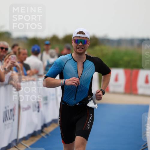22.06.2025 - Viking Triathlon Michael Strokosch http://msf.ph/oto/8073423 22.06.2025 16:01:48 Ziel 121 meine-sportfotos.de