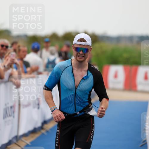 22.06.2025 - Viking Triathlon Michael Strokosch http://msf.ph/oto/8073426 22.06.2025 16:01:48 Ziel 121 meine-sportfotos.de