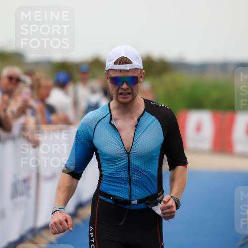 22.06.2025 - Viking Triathlon Michael Strokosch http://msf.ph/oto/8073430 22.06.2025 16:01:49 Ziel 121 meine-sportfotos.de