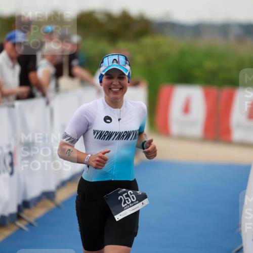 22.06.2025 - Viking Triathlon Michael Strokosch http://msf.ph/oto/8073448 22.06.2025 16:02:07 Ziel 256 meine-sportfotos.de