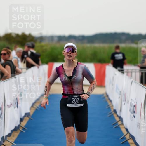 22.06.2025 - Viking Triathlon Michael Strokosch http://msf.ph/oto/8073721 22.06.2025 16:07:32 Ziel 202 meine-sportfotos.de