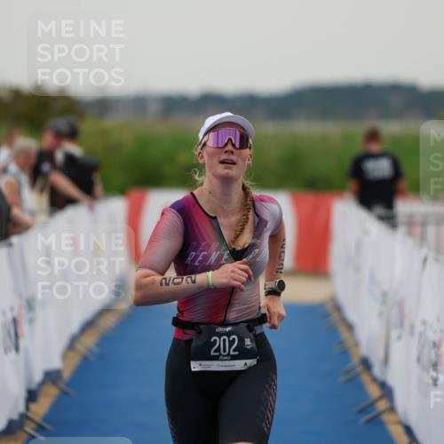 22.06.2025 - Viking Triathlon Michael Strokosch http://msf.ph/oto/8073724 22.06.2025 16:07:32 Ziel 202 meine-sportfotos.de
