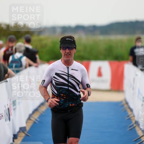 22.06.2025 - Viking Triathlon Michael Strokosch http://msf.ph/oto/8073775 22.06.2025 16:07:46 Ziel  meine-sportfotos.de