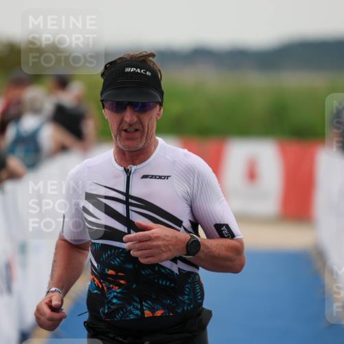 22.06.2025 - Viking Triathlon Michael Strokosch http://msf.ph/oto/8073786 22.06.2025 16:07:47 Ziel  meine-sportfotos.de