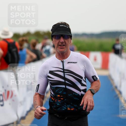 22.06.2025 - Viking Triathlon Michael Strokosch http://msf.ph/oto/8073795 22.06.2025 16:07:48 Ziel  meine-sportfotos.de