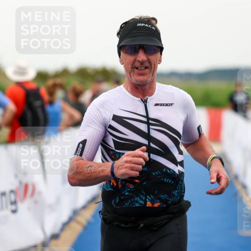 22.06.2025 - Viking Triathlon Michael Strokosch http://msf.ph/oto/8073797 22.06.2025 16:07:48 Ziel  meine-sportfotos.de