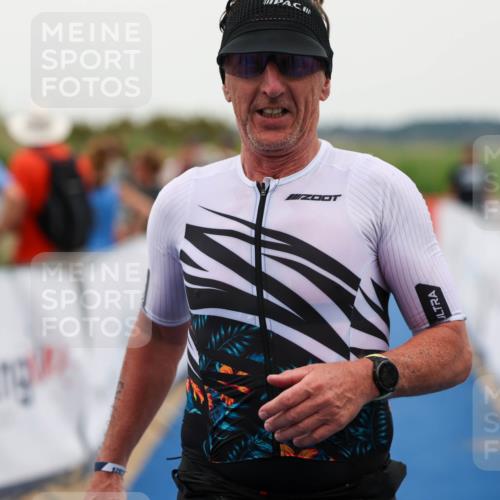22.06.2025 - Viking Triathlon Michael Strokosch http://msf.ph/oto/8073801 22.06.2025 16:07:48 Ziel  meine-sportfotos.de