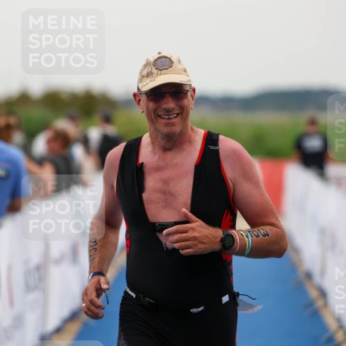 22.06.2025 - Viking Triathlon Michael Strokosch http://msf.ph/oto/8073891 22.06.2025 16:08:15 Ziel 327 meine-sportfotos.de