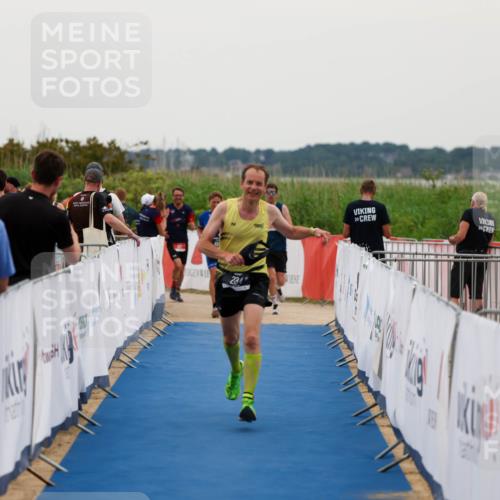 22.06.2025 - Viking Triathlon Michael Strokosch http://msf.ph/oto/8073914 22.06.2025 16:08:59 Ziel 234 meine-sportfotos.de