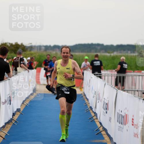 22.06.2025 - Viking Triathlon Michael Strokosch http://msf.ph/oto/8073924 22.06.2025 16:09:00 Ziel 234 meine-sportfotos.de