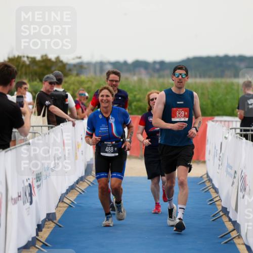 22.06.2025 - Viking Triathlon Michael Strokosch http://msf.ph/oto/8073949 22.06.2025 16:09:04 Ziel 234, 488, 621 meine-sportfotos.de