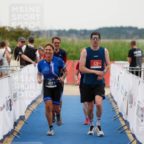 22.06.2025 - Viking Triathlon Michael Strokosch http://msf.ph/oto/8073957 22.06.2025 16:09:05 Ziel 234, 488, 621 meine-sportfotos.de