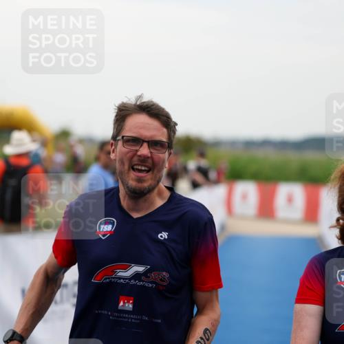 22.06.2025 - Viking Triathlon Michael Strokosch http://msf.ph/oto/8073995 22.06.2025 16:09:10 Ziel 488, 621 meine-sportfotos.de