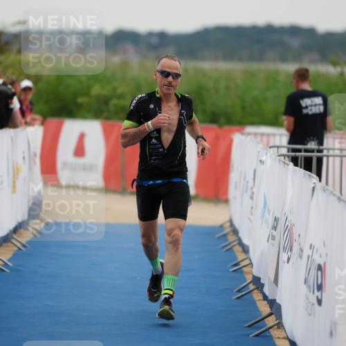 22.06.2025 - Viking Triathlon Michael Strokosch http://msf.ph/oto/8074022 22.06.2025 16:09:21 Ziel 523 meine-sportfotos.de