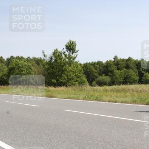 22.06.2025 - Viking Triathlon Yannick Fuchs http://msf.ph/oto/8074033 22.06.2025 11:15:06 Radfahren 12, 102, 132, 285, 555, 616 meine-sportfotos.de