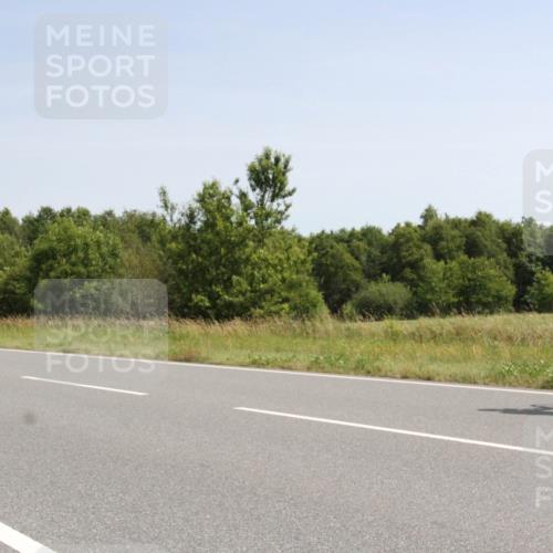 22.06.2025 - Viking Triathlon Yannick Fuchs http://msf.ph/oto/8074062 22.06.2025 11:15:24 Radfahren 76, 287, 352 meine-sportfotos.de