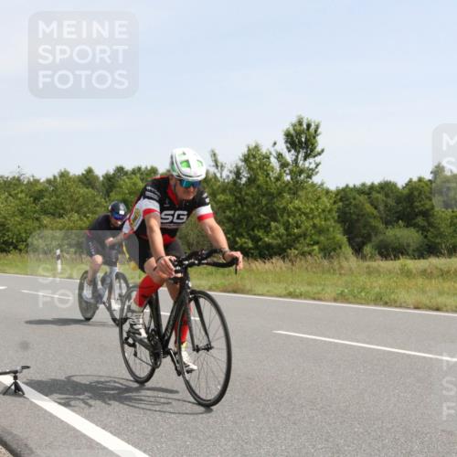 22.06.2025 - Viking Triathlon Yannick Fuchs http://msf.ph/oto/8074865 22.06.2025 11:33:37 Radfahren 141, 159 meine-sportfotos.de