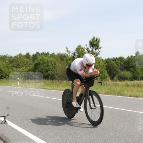 22.06.2025 - Viking Triathlon Yannick Fuchs http://msf.ph/oto/8074992 22.06.2025 11:36:42 Radfahren 416, 521 meine-sportfotos.de