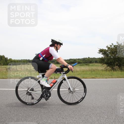 22.06.2025 - Viking Triathlon Yannick Fuchs http://msf.ph/oto/8075396 22.06.2025 13:38:39 Radfahren 206 meine-sportfotos.de
