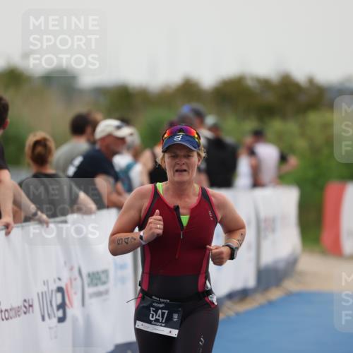 22.06.2025 - Viking Triathlon Yannick Fuchs http://msf.ph/oto/8075500 22.06.2025 16:11:49 Ziel 547 meine-sportfotos.de