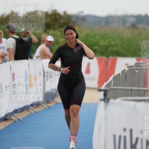 22.06.2025 - Viking Triathlon Yannick Fuchs http://msf.ph/oto/8075594 22.06.2025 16:14:53 Ziel 408 meine-sportfotos.de
