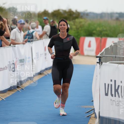 22.06.2025 - Viking Triathlon Yannick Fuchs http://msf.ph/oto/8075607 22.06.2025 16:14:55 Ziel 408 meine-sportfotos.de