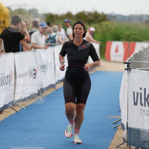 22.06.2025 - Viking Triathlon Yannick Fuchs http://msf.ph/oto/8075616 22.06.2025 16:14:56 Ziel 408 meine-sportfotos.de