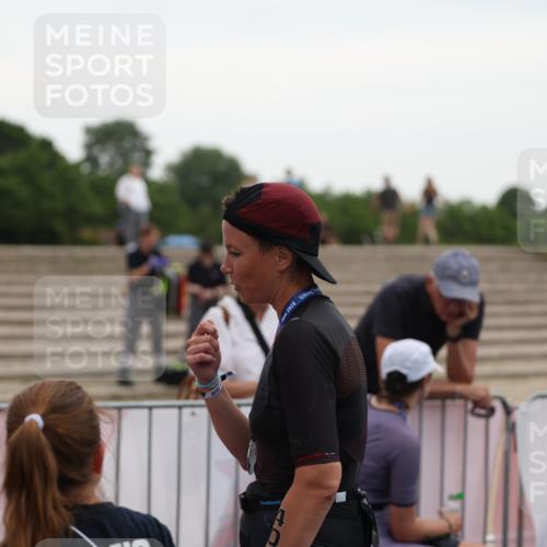 22.06.2025 - Viking Triathlon Yannick Fuchs http://msf.ph/oto/8075654 22.06.2025 16:15:07 Ziel  meine-sportfotos.de