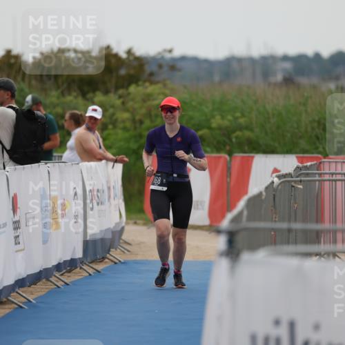 22.06.2025 - Viking Triathlon Yannick Fuchs http://msf.ph/oto/8075655 22.06.2025 16:16:23 Ziel 168 meine-sportfotos.de