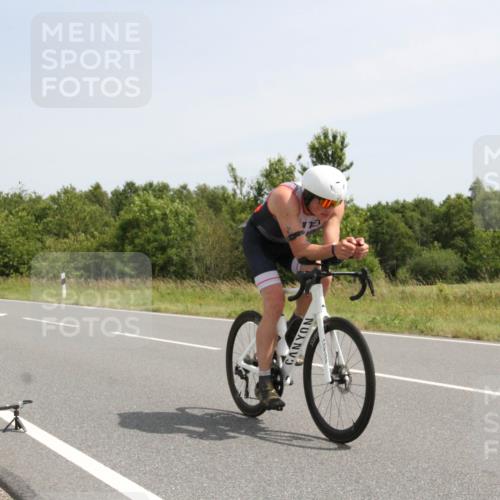 22.06.2025 - Viking Triathlon Yannick Fuchs http://msf.ph/oto/8075698 22.06.2025 11:49:30 Radfahren 420, 487, 488 meine-sportfotos.de