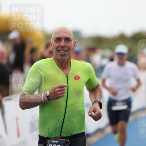 22.06.2025 - Viking Triathlon Yannick Fuchs http://msf.ph/oto/8075721 22.06.2025 16:16:54 Ziel 263, 459 meine-sportfotos.de