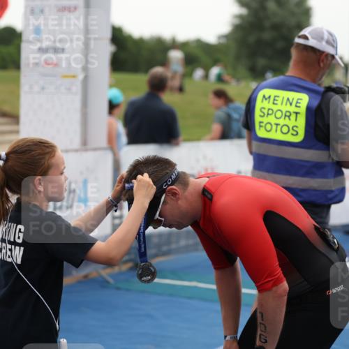 22.06.2025 - Viking Triathlon Yannick Fuchs http://msf.ph/oto/8075772 22.06.2025 16:17:23 Ziel  meine-sportfotos.de