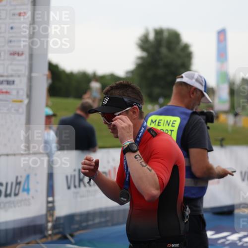 22.06.2025 - Viking Triathlon Yannick Fuchs http://msf.ph/oto/8075782 22.06.2025 16:17:25 Ziel  meine-sportfotos.de