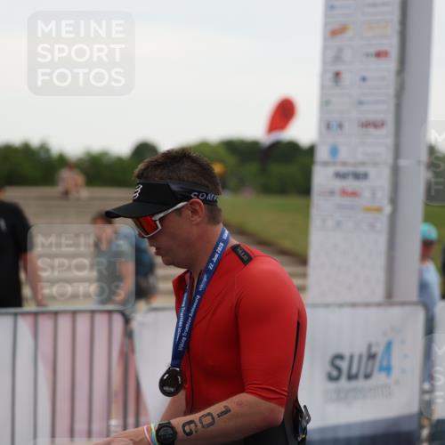 22.06.2025 - Viking Triathlon Yannick Fuchs http://msf.ph/oto/8075784 22.06.2025 16:17:28 Ziel  meine-sportfotos.de