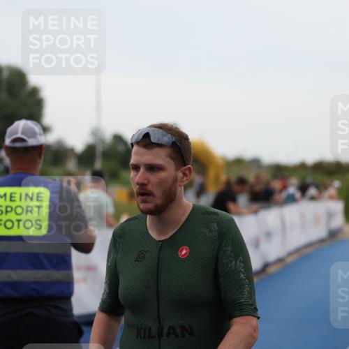 22.06.2025 - Viking Triathlon Yannick Fuchs http://msf.ph/oto/8075836 22.06.2025 16:18:39 Ziel 186 meine-sportfotos.de
