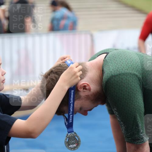 22.06.2025 - Viking Triathlon Yannick Fuchs http://msf.ph/oto/8075839 22.06.2025 16:18:41 Ziel 186 meine-sportfotos.de
