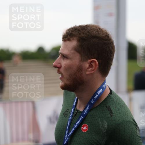 22.06.2025 - Viking Triathlon Yannick Fuchs http://msf.ph/oto/8075852 22.06.2025 16:18:45 Ziel  meine-sportfotos.de