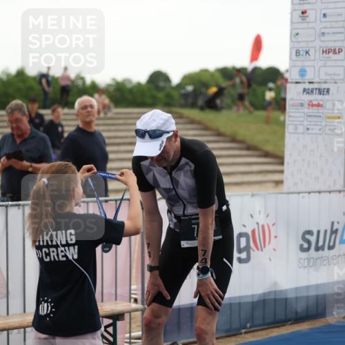 22.06.2025 - Viking Triathlon Yannick Fuchs http://msf.ph/oto/8075964 22.06.2025 16:20:38 Ziel 74 meine-sportfotos.de