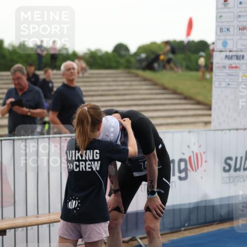 22.06.2025 - Viking Triathlon Yannick Fuchs http://msf.ph/oto/8075968 22.06.2025 16:20:39 Ziel 74 meine-sportfotos.de