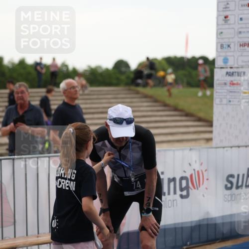 22.06.2025 - Viking Triathlon Yannick Fuchs http://msf.ph/oto/8075974 22.06.2025 16:20:41 Ziel  meine-sportfotos.de