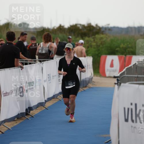 22.06.2025 - Viking Triathlon Yannick Fuchs http://msf.ph/oto/8076010 22.06.2025 16:21:28 Ziel 143 meine-sportfotos.de
