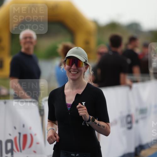 22.06.2025 - Viking Triathlon Yannick Fuchs http://msf.ph/oto/8076025 22.06.2025 16:21:31 Ziel 143 meine-sportfotos.de
