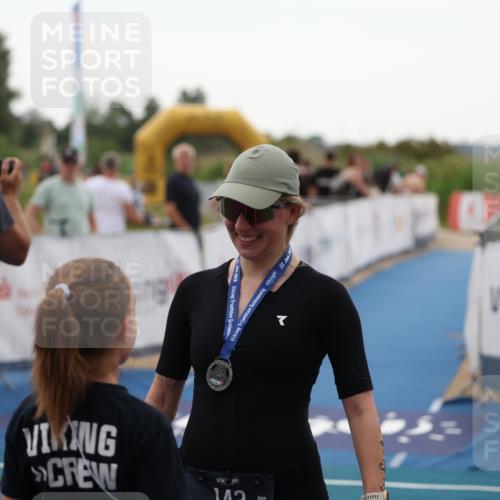 22.06.2025 - Viking Triathlon Yannick Fuchs http://msf.ph/oto/8076049 22.06.2025 16:21:37 Ziel  meine-sportfotos.de