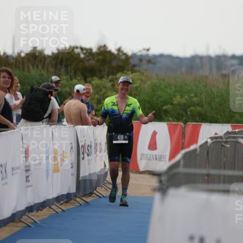 22.06.2025 - Viking Triathlon Yannick Fuchs http://msf.ph/oto/8076055 22.06.2025 16:21:57 Ziel  meine-sportfotos.de