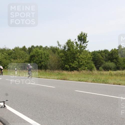 22.06.2025 - Viking Triathlon Yannick Fuchs http://msf.ph/oto/8076057 22.06.2025 11:55:09 Radfahren 191, 327, 644 meine-sportfotos.de